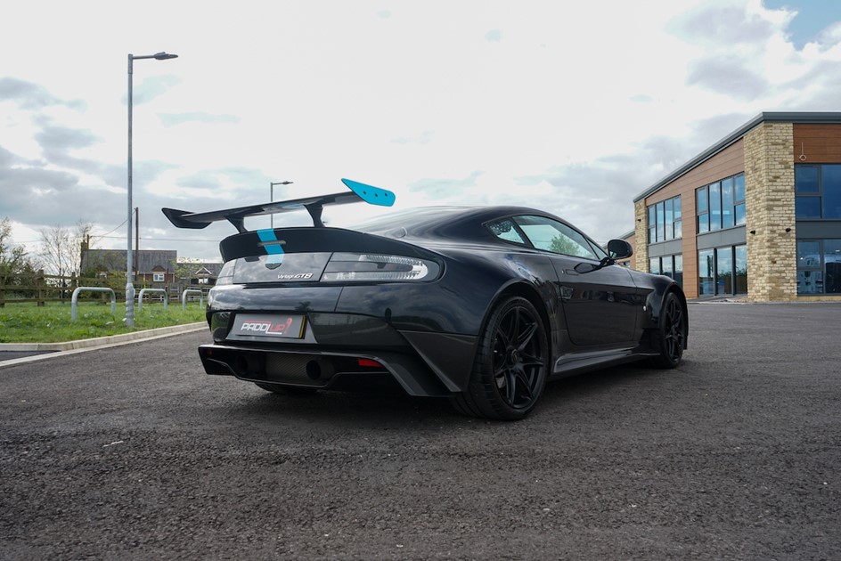 Aston Martin Vantage GT8 Paddlup 2022 54