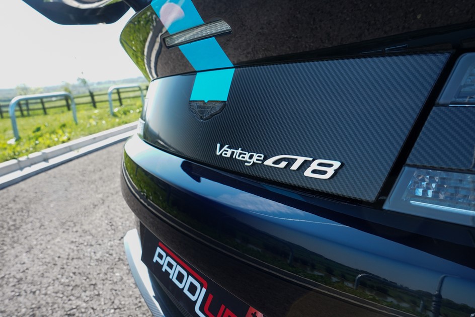 Aston Martin Vantage GT8 Paddlup 2022 27