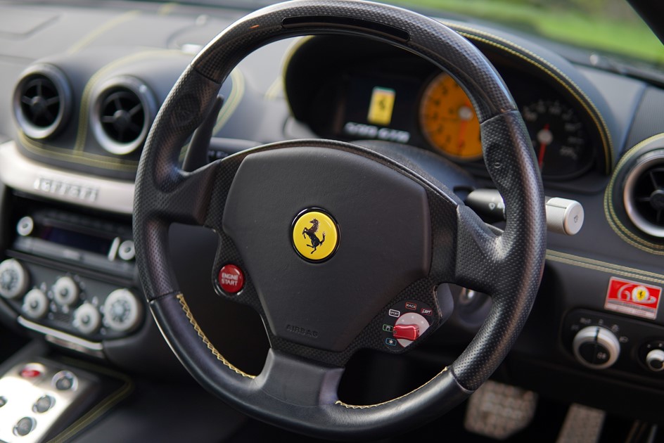 Paddlup Ferrari 599 GTB Interior 305
