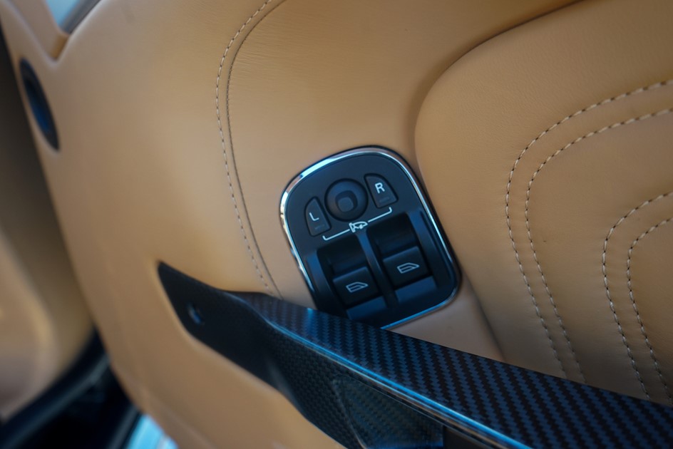 Aston Martin DBS Internal Paddlup 2022 61