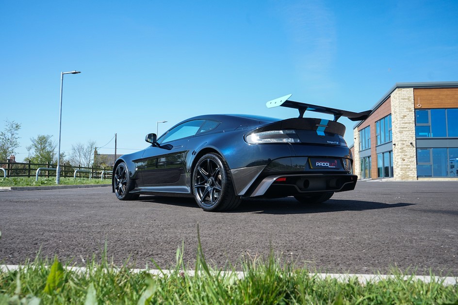 Aston Martin Vantage GT8 Paddlup 2022 30